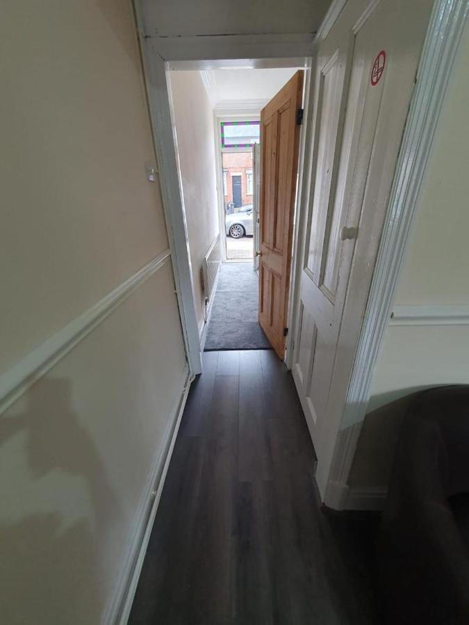 2 Bedroom House - Hopefield Road Leicester Exteriör bild