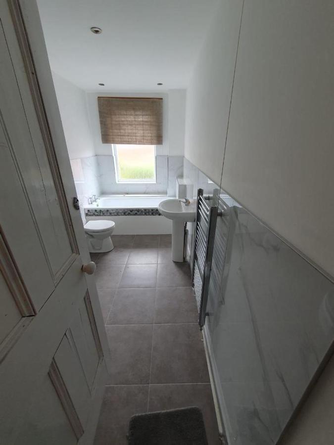 2 Bedroom House - Hopefield Road Leicester Exteriör bild